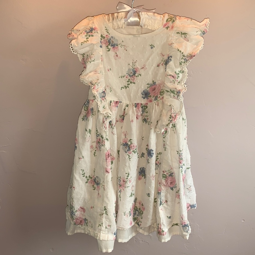 White Floral Ruffle Lace Dress 5T Malandrino